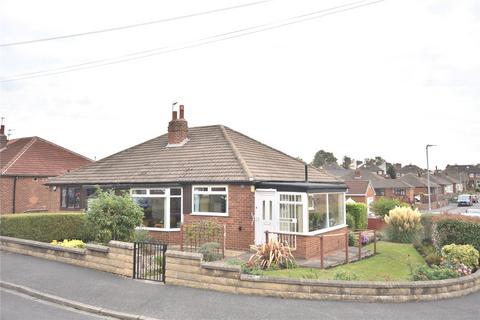 2 bedroom bungalow for sale, Field End Crescent, Leeds, West Yorkshire