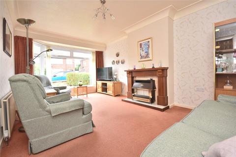 2 bedroom bungalow for sale, Field End Crescent, Leeds, West Yorkshire