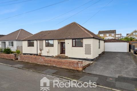 3 bedroom detached bungalow for sale, Skelmanthorpe, West Yorkshire HD8