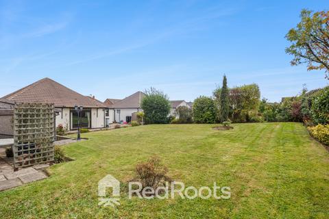 3 bedroom detached bungalow for sale, Skelmanthorpe, West Yorkshire HD8