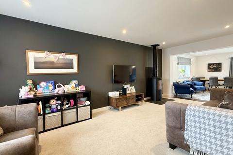 undefined, Ludlow Close, Warminster