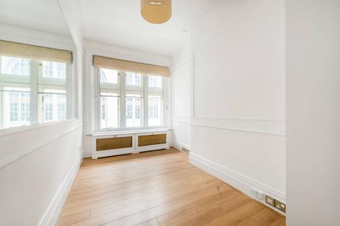 4 bedroom flat to rent, Old Court Place, Kensington, London, W8