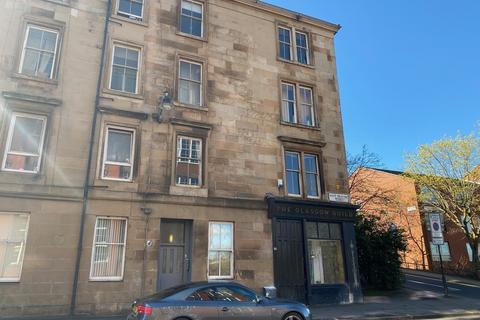 2 bedroom ground floor flat to rent, West Graham Street, City Centre