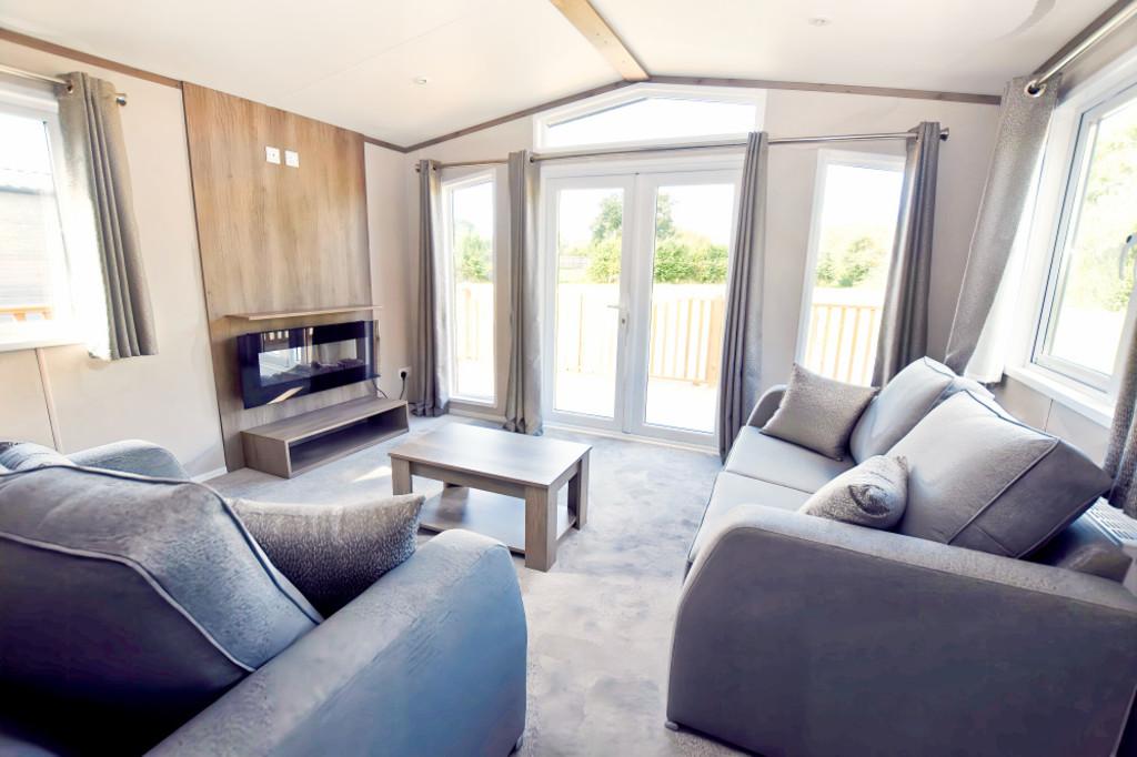 Lounge 1