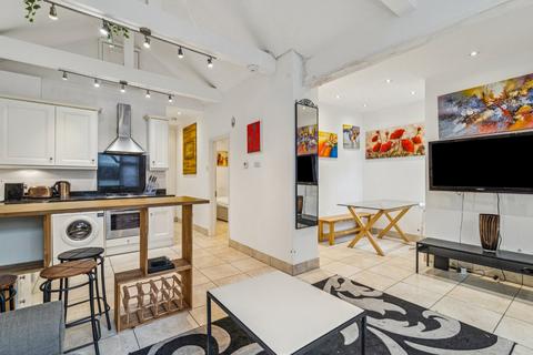 undefined, Grange Road, London
