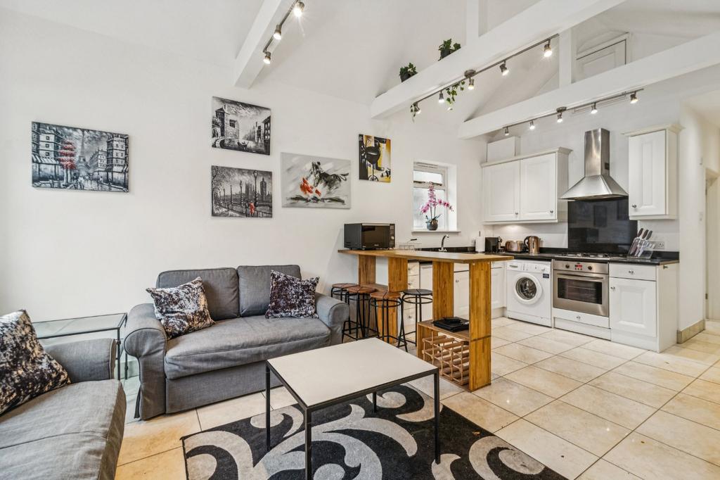 Studio House