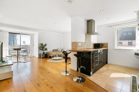 2 bedroom flat for sale, Ferrymans Quay, William Morris Way, London
