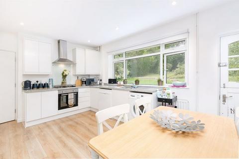 3 bedroom detached bungalow for sale, Manor Way, West Purley
