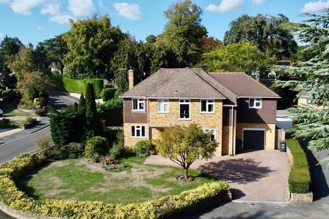5 bedroom detached house for sale, Clarewood Drive, Surrey GU15