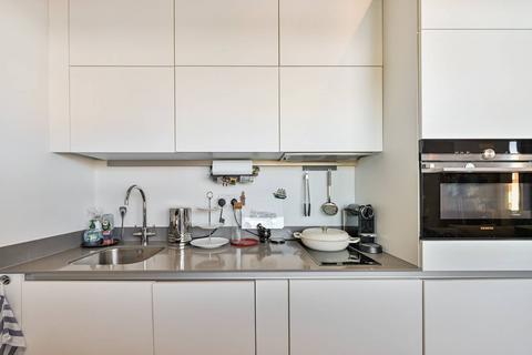 1 bedroom flat for sale, Britannic House, New Malden, KT3