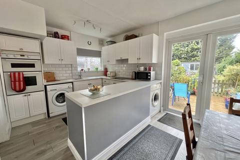 undefined, Kingstanding Road, Kingstanding, Birmingham, B44 8JY