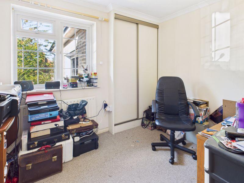Bedroom/office