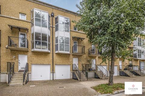 undefined, Princes Court, Surrey Quays SE16