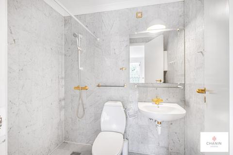 undefined, Princes Court, Surrey Quays SE16
