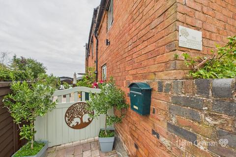 3 bedroom barn conversion for sale, Wigginton Field Barns, Wigginton