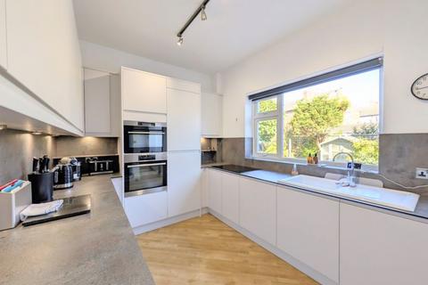 4 bedroom property to rent, Golf Open 2026 - Southbank Road, Southport - Sleeps 8