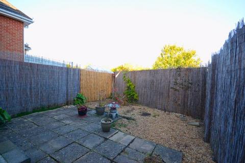 12 Barham Close, Bournemouth, BH1 4BZ