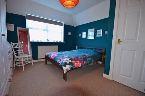 12 Barham Close, Bournemouth, BH1 4BZ