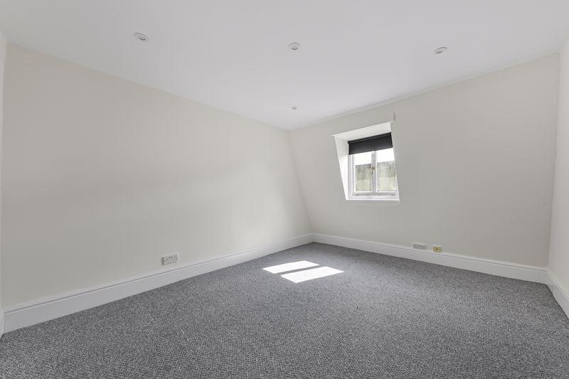 Bedroom 1 - W2