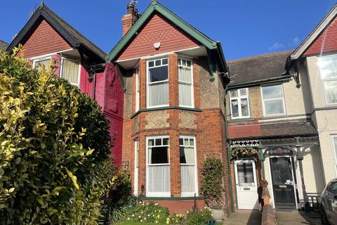 4 bedroom terraced house for sale, Carholme Road, Lincoln