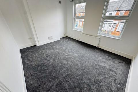 3 bedroom semi-detached house for sale, Angel Road, Harrow