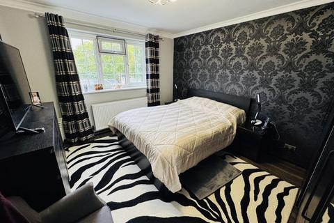undefined, Rushdene Crescent, Northolt