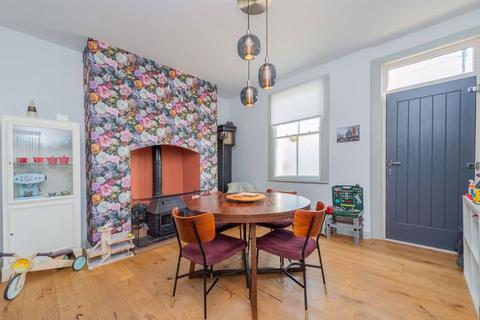 5 bedroom townhouse for sale, North Road, Llanymynech