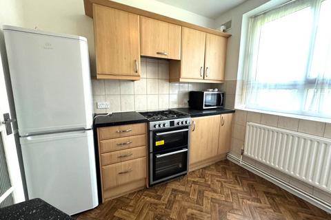 3 bedroom apartment to rent, Boundary Road, St Johns Wood, NW8