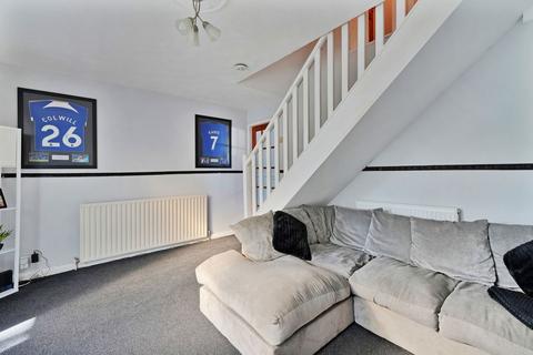 21 Fenton Croft, Rotherham, S61 3ST
