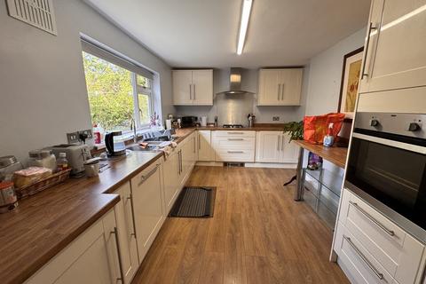 4 bedroom semi-detached house for sale, Duke Street, Wolverhampton WV3