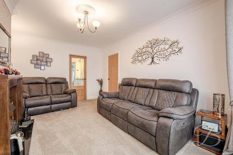 3 bedroom semi-detached house for sale, Grosvenor Avenue, NOTTINGHAM NG10