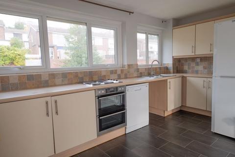 2 bedroom apartment for sale, New Road, Leigh-On-Sea