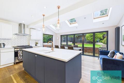 4 bedroom semi-detached house for sale, Cherry Wood Close, Manchester M28