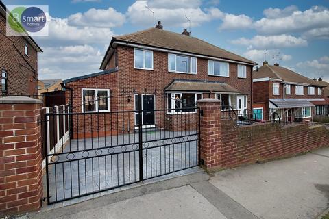 Highthorn Road, Mexborough S64