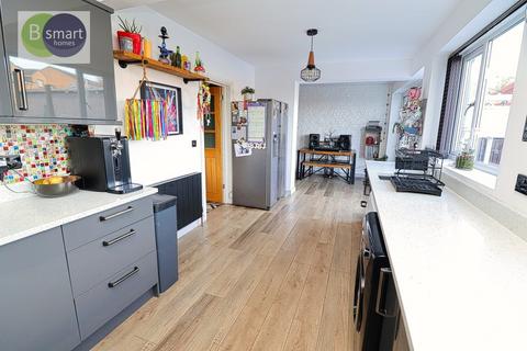 undefined, Highthorn Road, Mexborough S64