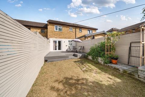 11 Blacksmiths Meadow, Oxford, OX4 7YF