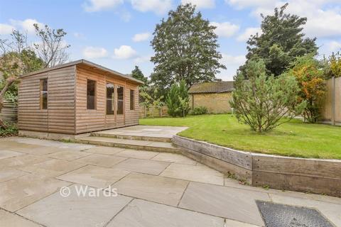 4 bedroom semi-detached house for sale, London Road, Deal, Kent