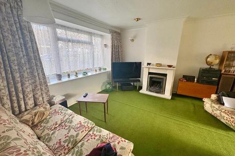 3 bedroom semi-detached house for sale, Cheviot Road, Luton, Bedfordshire, LU3 3DQ