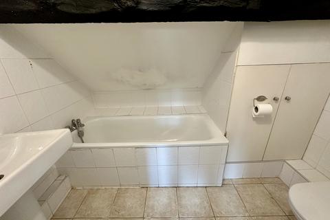 1 bedroom flat for sale, No. 1 Tower Street, Flat 7, Ludlow, Shropshire SY8 1RL