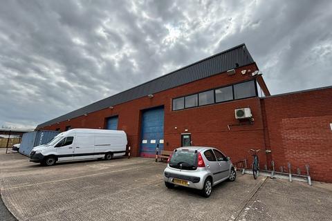 Warehouse to rent, Bristol Rd Quedgeley GL2 4NF