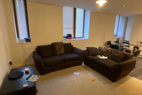 undefined, 108 Thornton Road, Bradford BD1