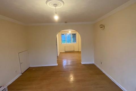 Enderby Road, Luton LU3