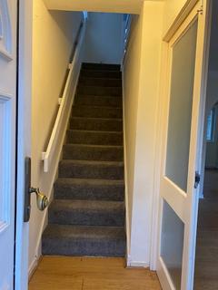 3 bedroom semi-detached house to rent, Enderby Road, Luton LU3