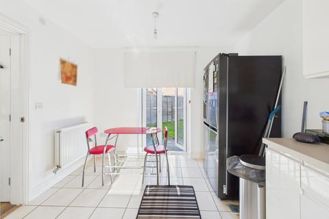 3 bedroom semi-detached house for sale, Aylesbury HP18