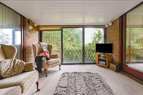 2 bedroom bungalow for sale, Eastwell Meadows, Tenterden, Kent, TN30