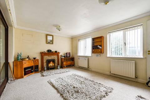 2 bedroom bungalow for sale, Eastwell Meadows, Tenterden, Kent, TN30