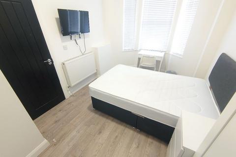 undefined, Bed 4, Selkirk Road, Liverpool
