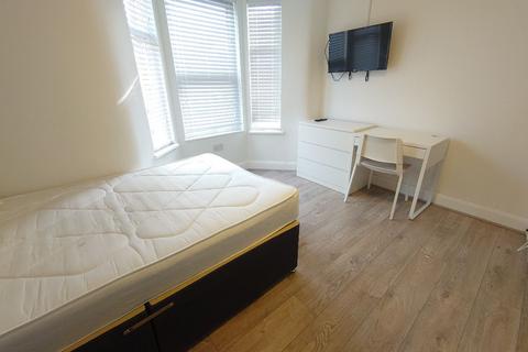 undefined, Bed 4, Selkirk Road, Liverpool