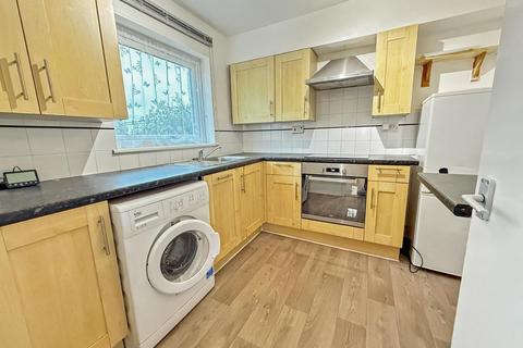 undefined, Clyfton Close, Broxbourne