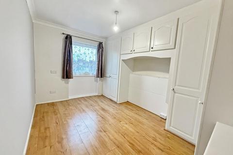 undefined, Clyfton Close, Broxbourne